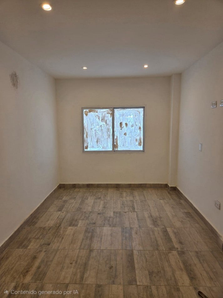 PH 2 Ambientes a la calle con Patio