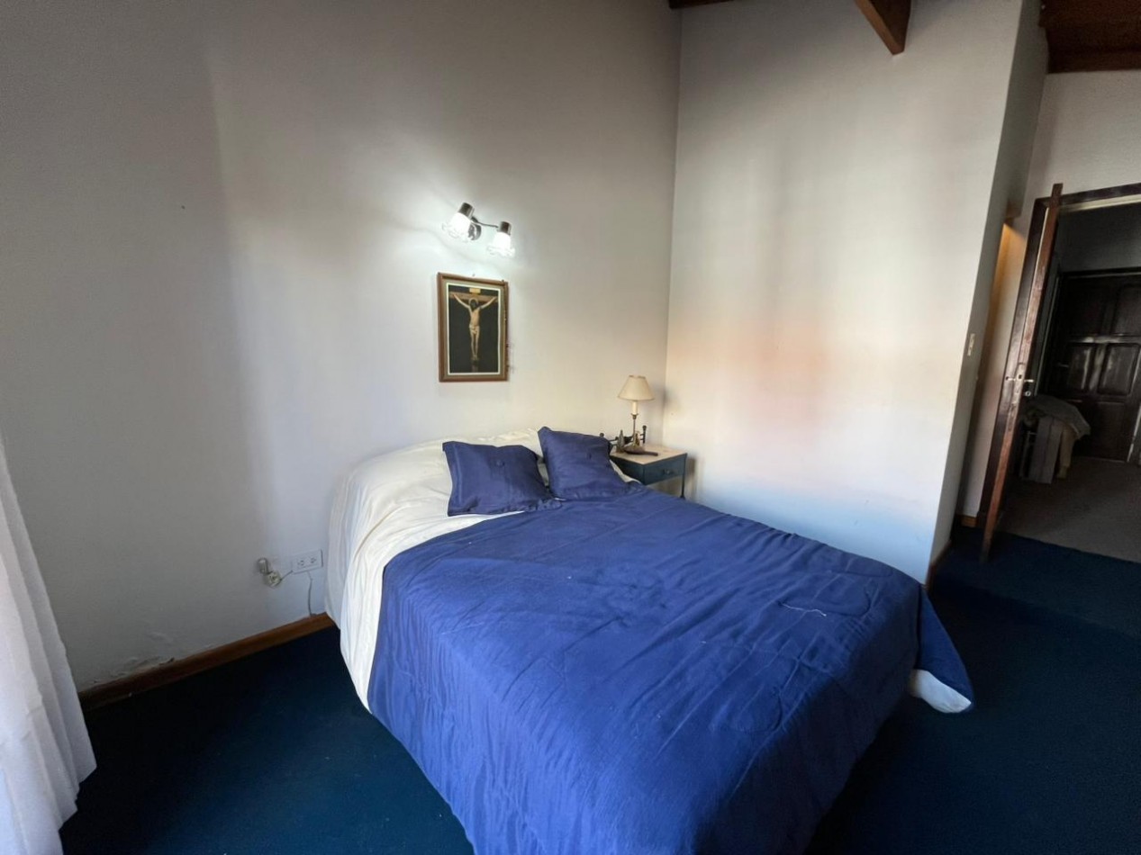 Chalet en venta zona Chauvin. Apto desarrollo