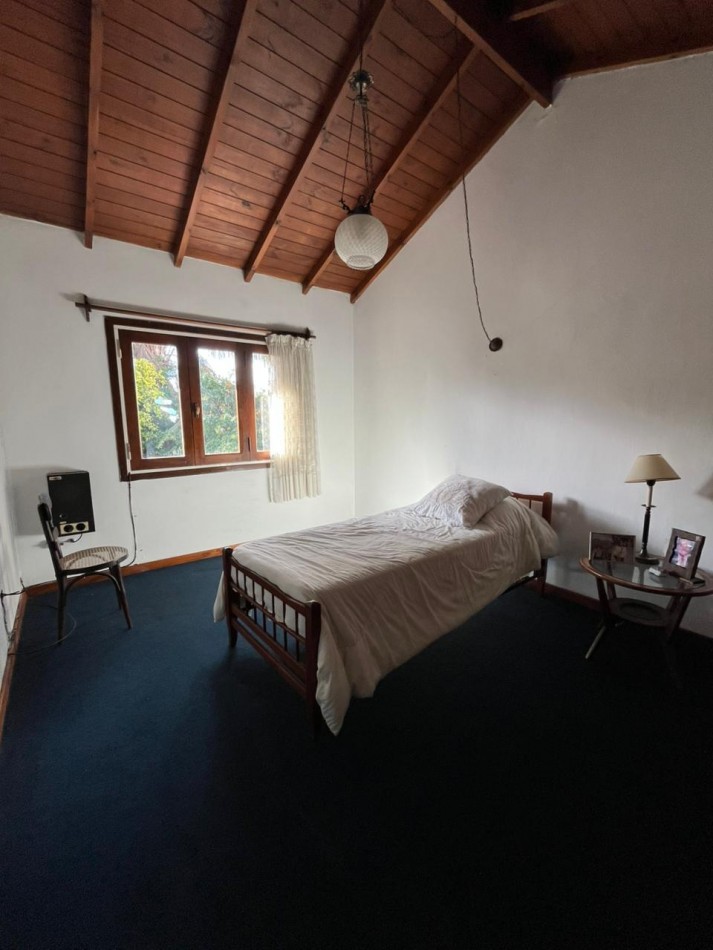 Chalet en venta zona Chauvin. Apto desarrollo