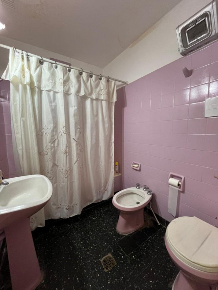 Chalet en venta zona Chauvin. Apto desarrollo