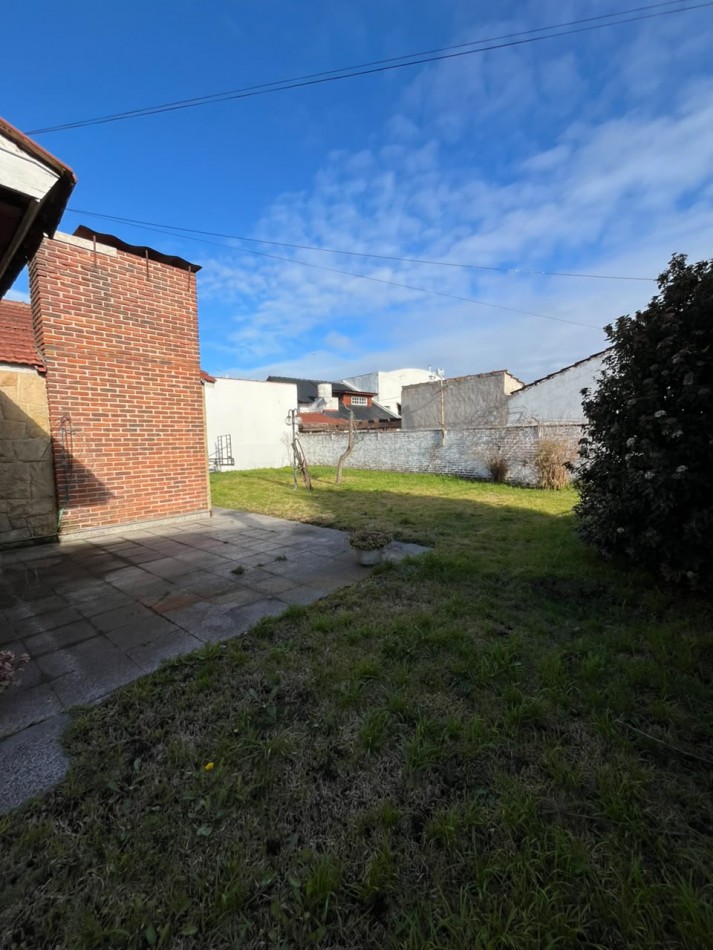 Chatel en venta en barrio Las Avenidas