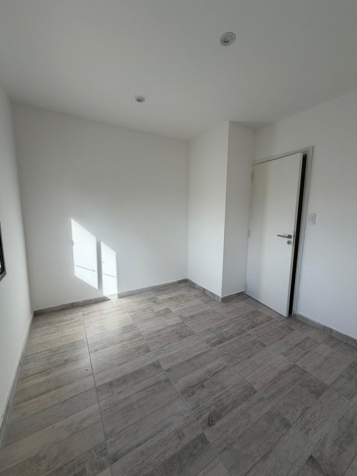 PH en venta tipo duplex Zona San Juan