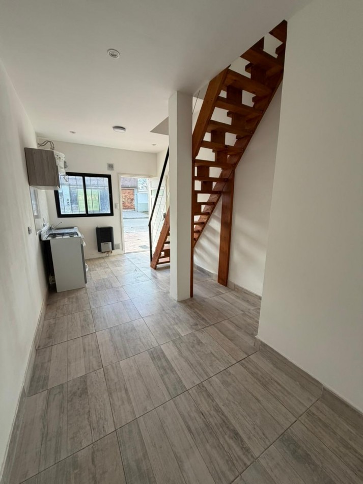 PH en venta tipo duplex Zona San Juan