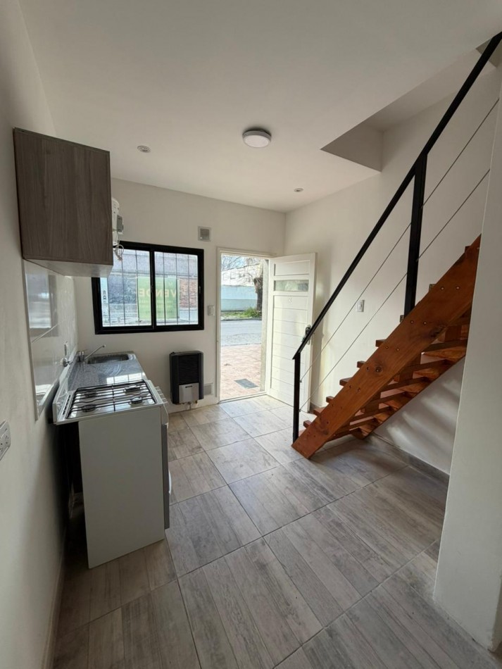 PH en venta tipo duplex Zona San Juan