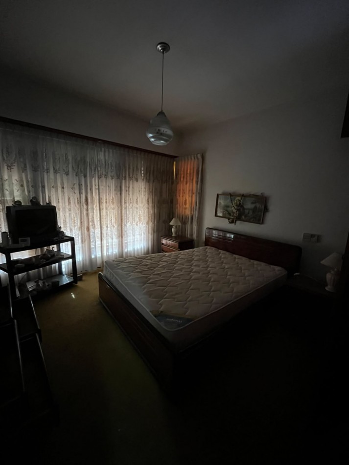 Chatel en venta en barrio Las Avenidas
