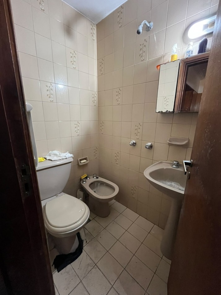 Chatel en venta en barrio Las Avenidas