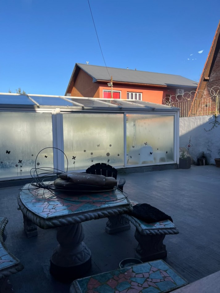 Importante Chalet en Venta en La Florida