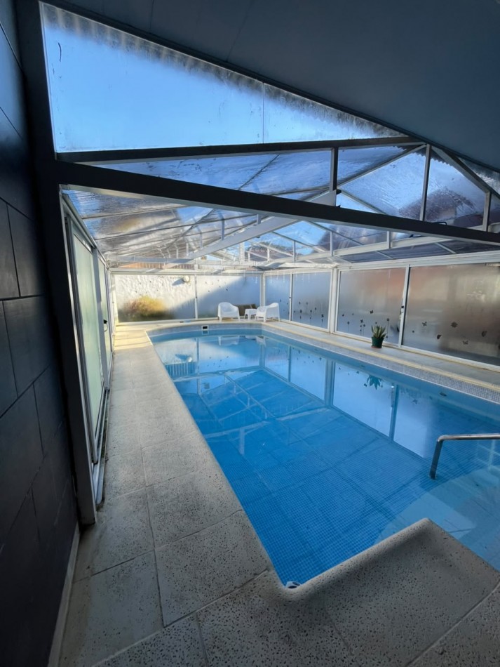 Importante Chalet en Venta en La Florida