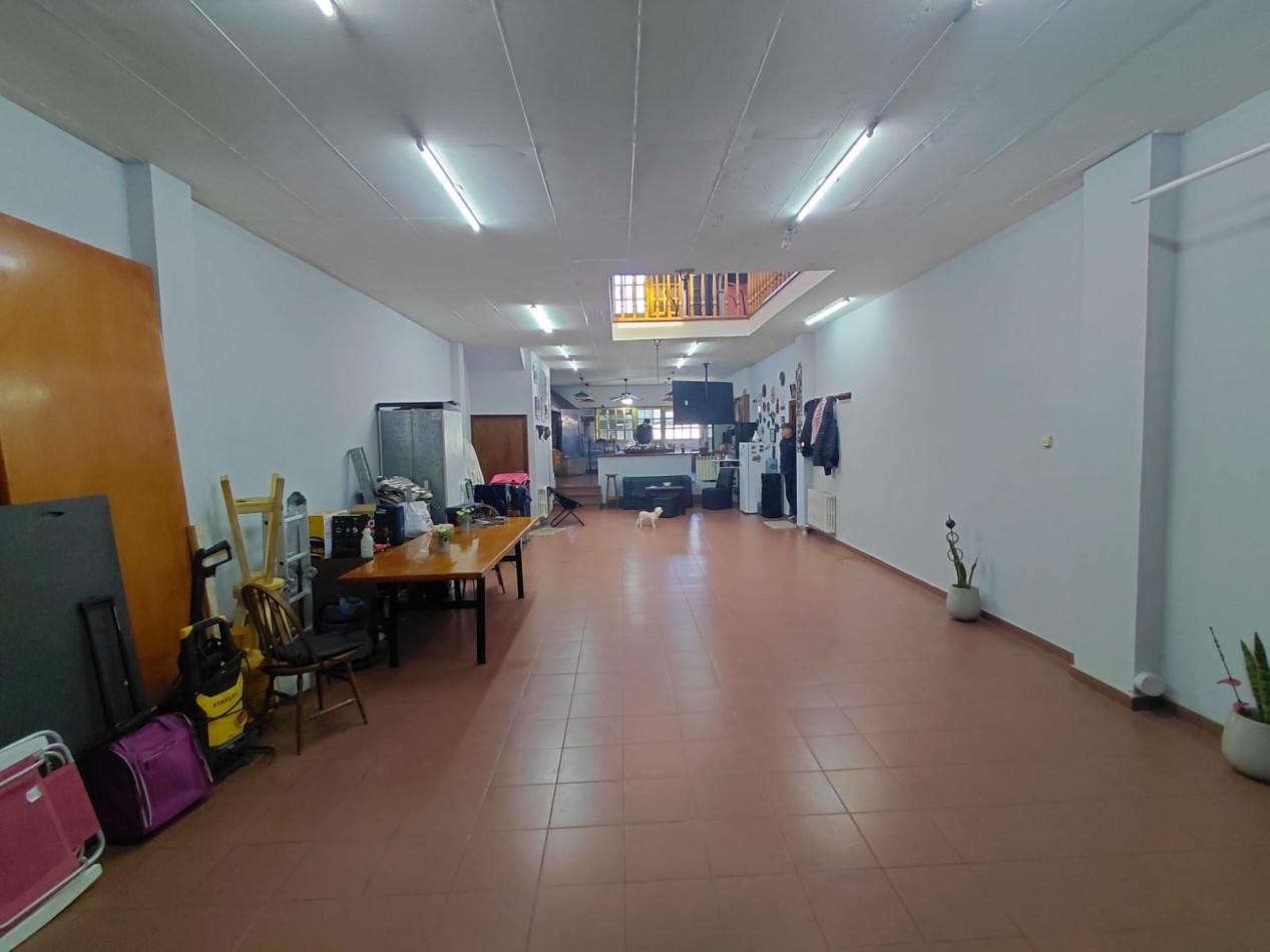 Importante Chalet en Venta en La Florida