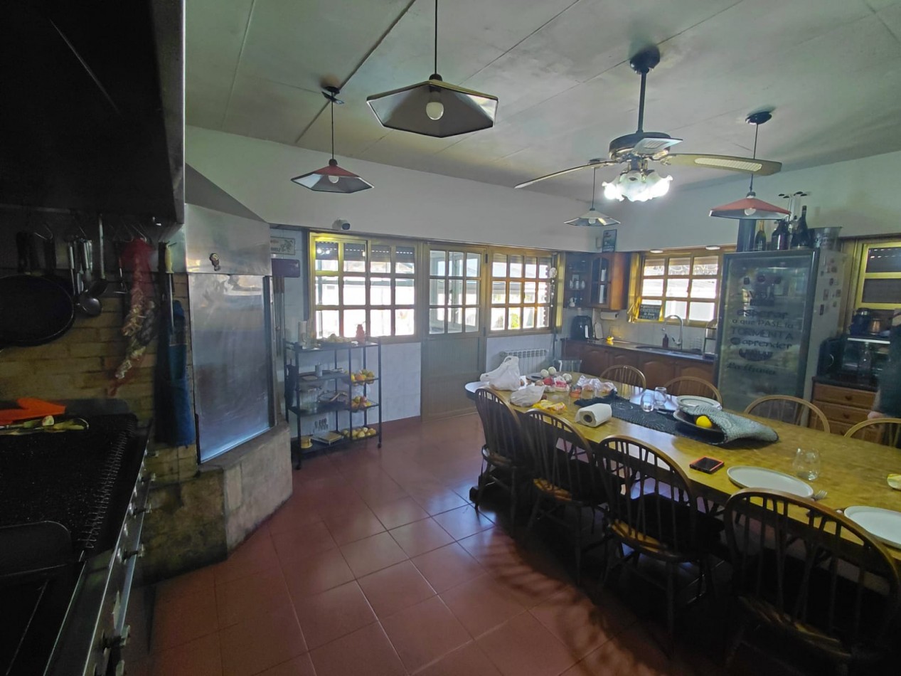 Importante Chalet en Venta en La Florida