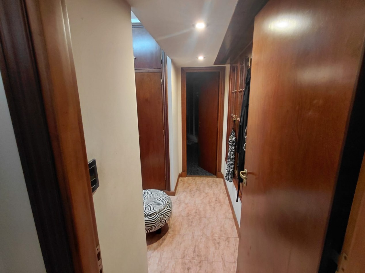 Importante Chalet en Venta en La Florida