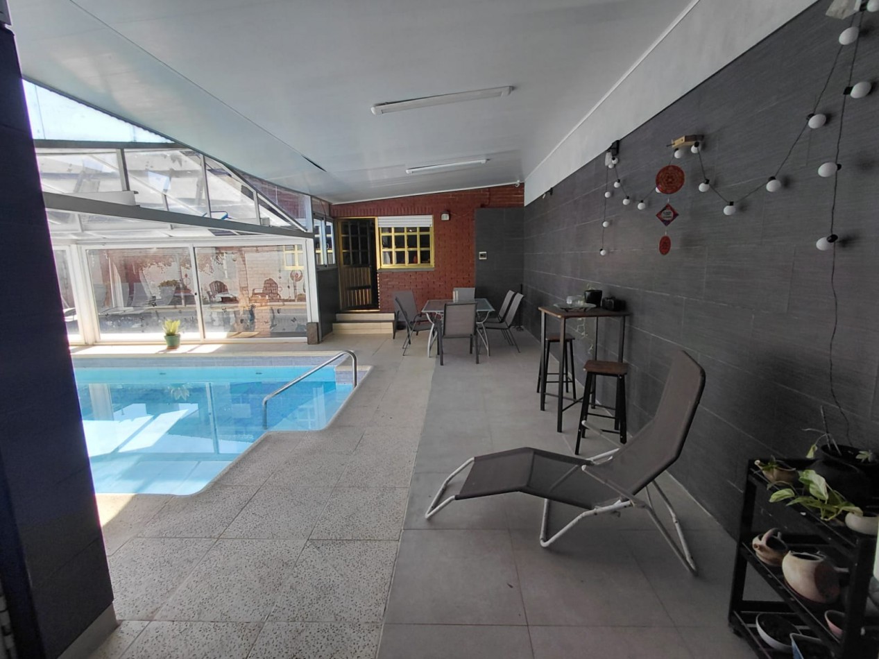 Importante Chalet en Venta en La Florida