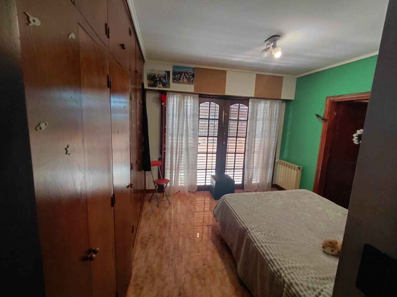 Importante Chalet en Venta en La Florida