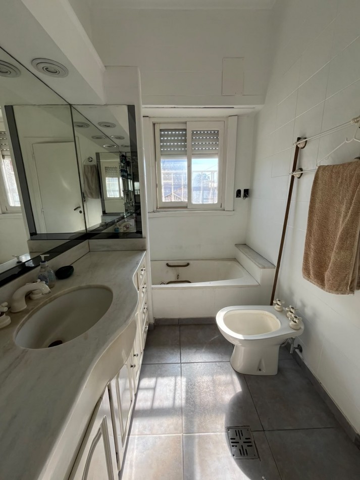 PH en Venta Apto Uso Profesional Zona Macrocentro