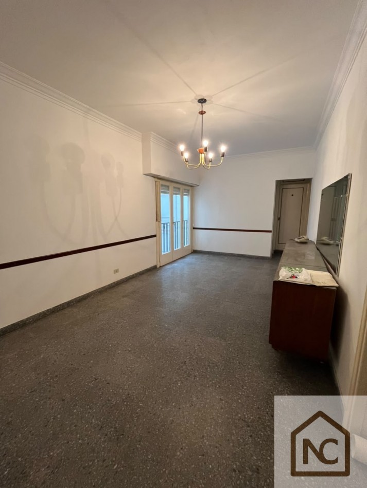 Departamento Dos Ambientes con Dependencia en Alquiler Zona Centro
