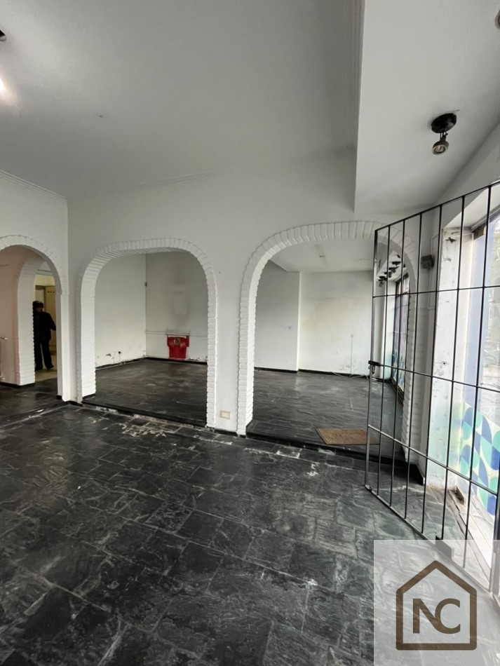 Local en Venta sobre Avenida Juan B Justo