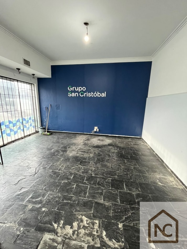 Local en Venta sobre Avenida Juan B Justo