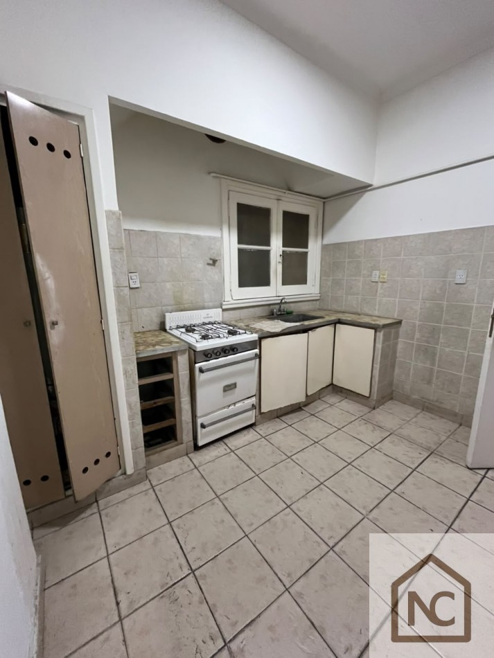 Local en Venta sobre Avenida Juan B Justo