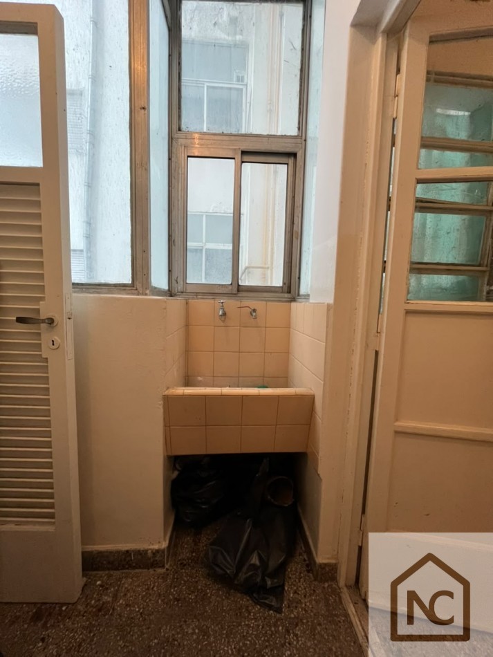 Departamento Dos Ambientes con Dependencia en Alquiler Zona Centro