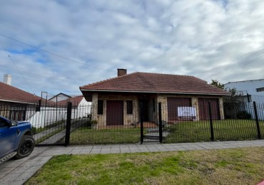 Chatel en venta en barrio Las Avenidas