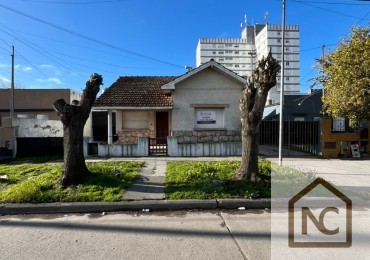 Chalet 3 ambientes + Galpon en Venta 